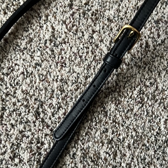 *SOLD* Vintage Coach Black Pocket Purse 9755 Crossbody Bag - Picture 7 of 9